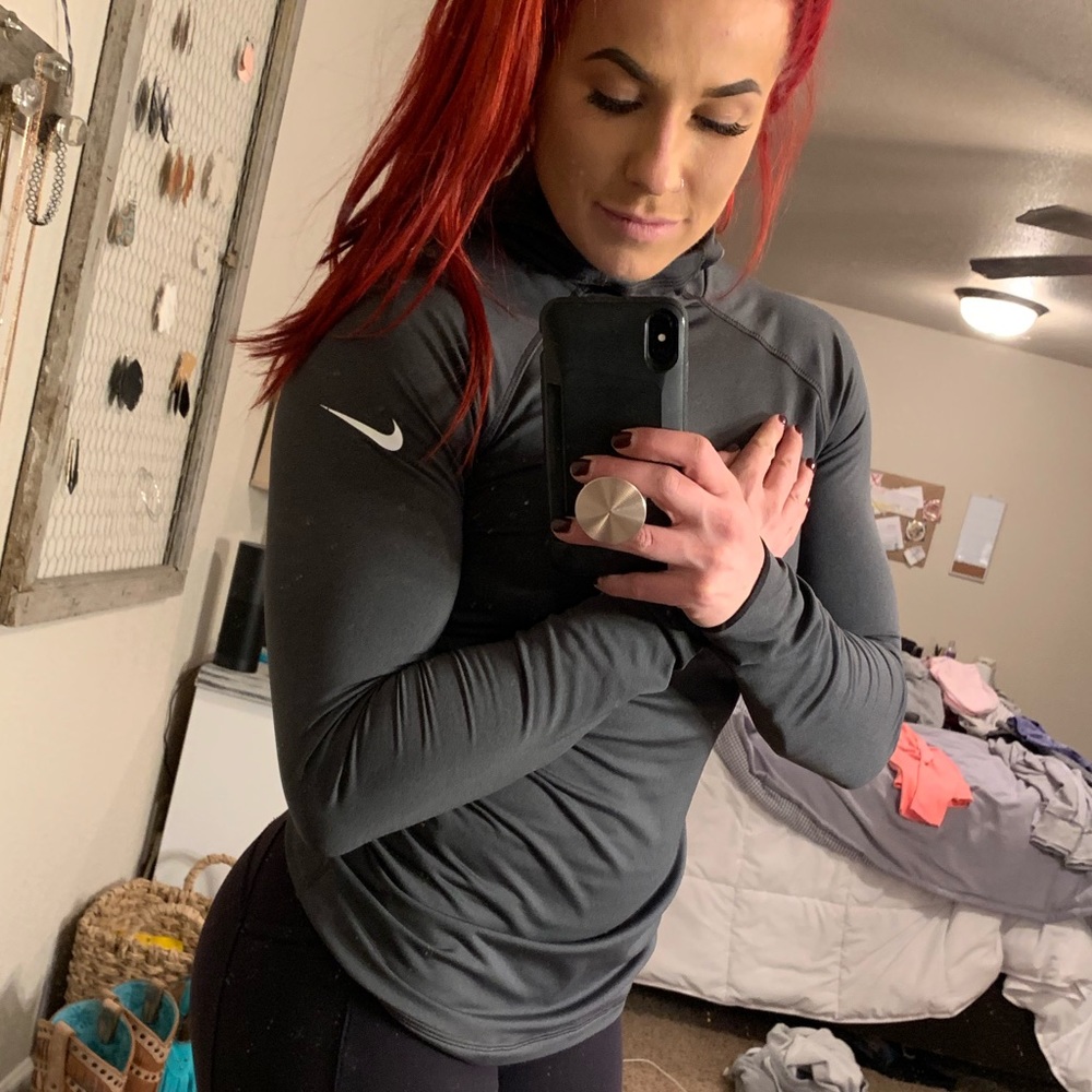 Nike Pro Hooded Long Sleeve